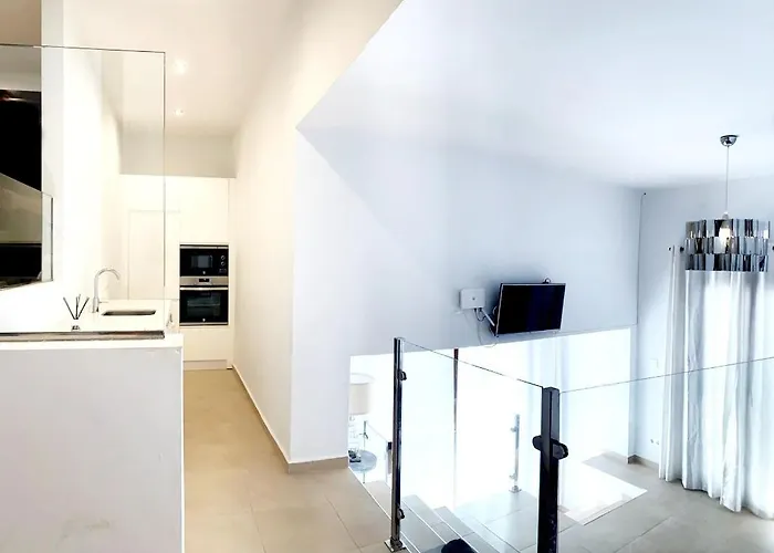 Stunning Duplex In Capistrano Playa, Daire Nerja