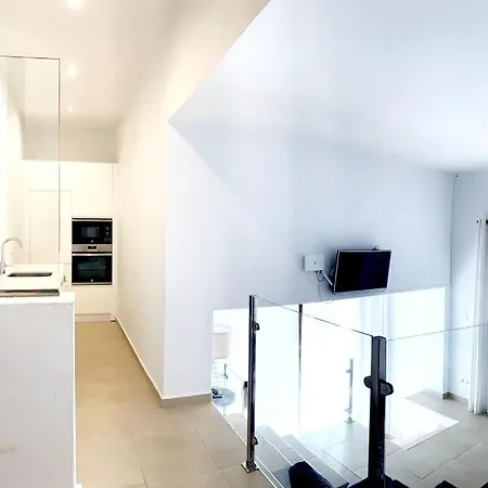 Stunning Duplex In Capistrano Playa, Lägenhet Nerja