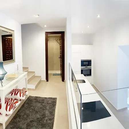 Stunning Duplex In Capistrano Playa, Nerja